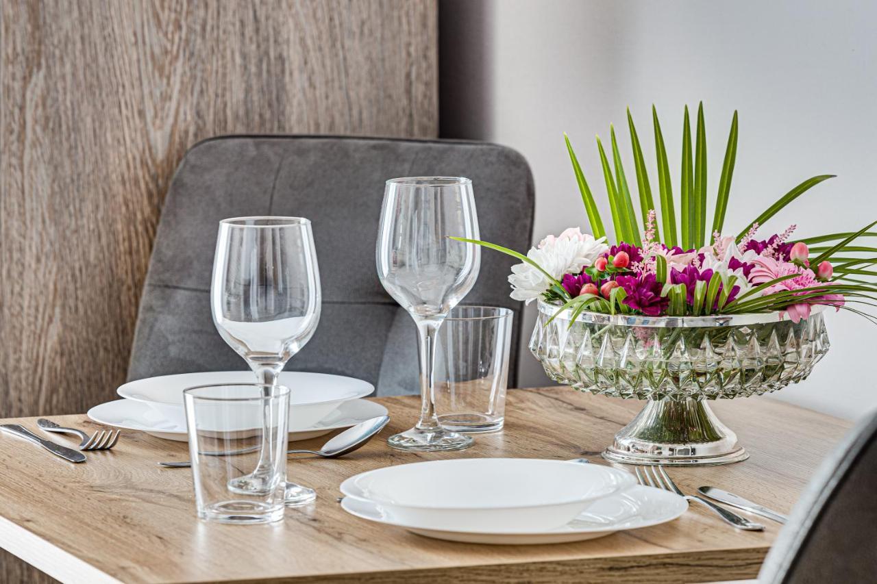 Ari Olive Apartment Near Atrium & Afi Mall Arad Buitenkant foto