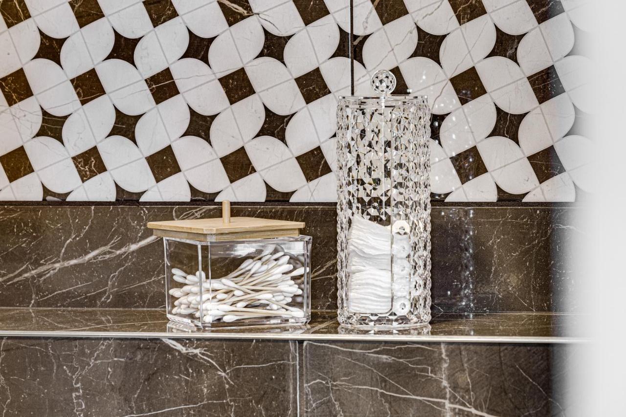 Ari Olive Apartment Near Atrium & Afi Mall Arad Buitenkant foto