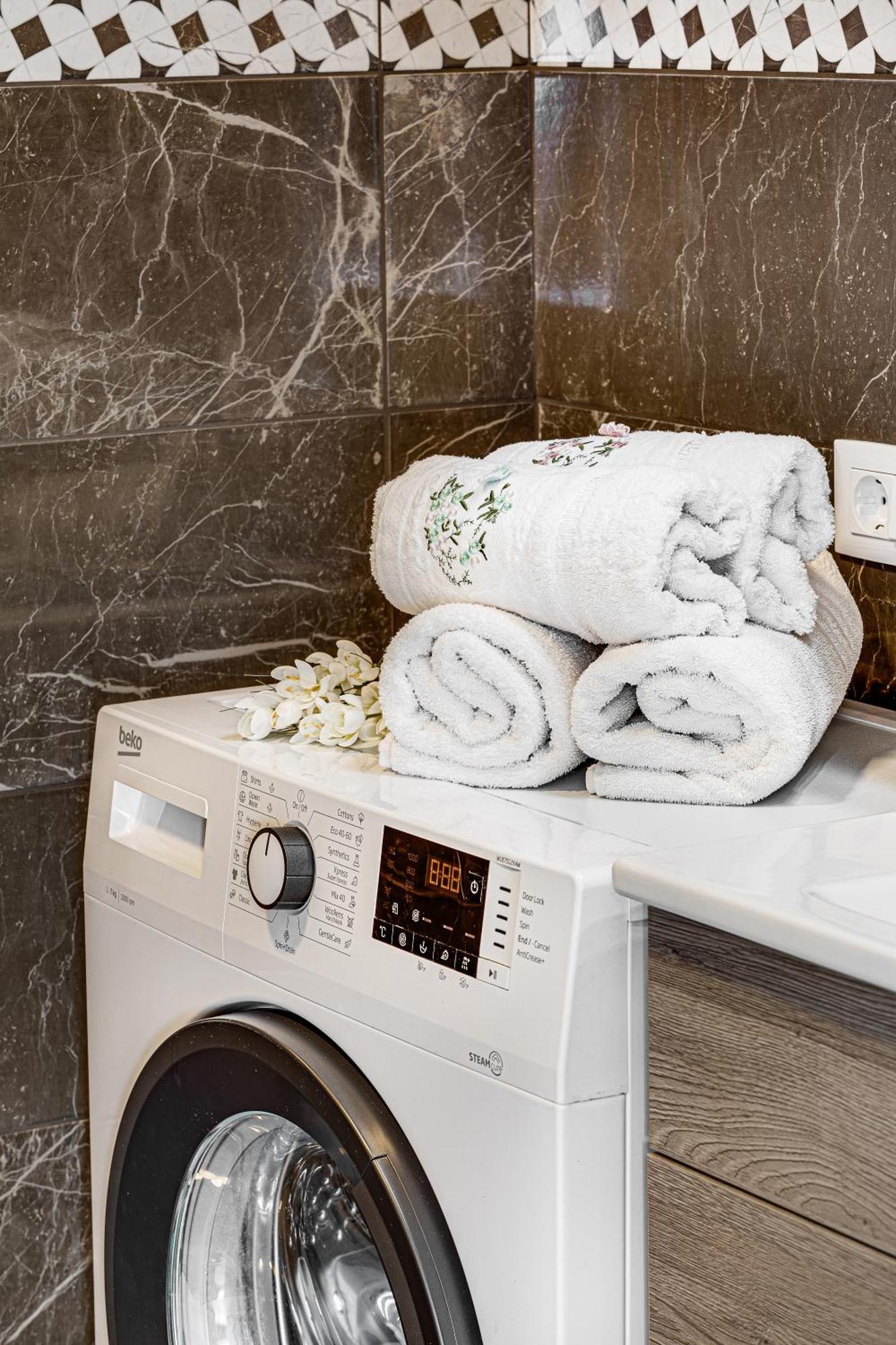 Ari Olive Apartment Near Atrium & Afi Mall Arad Buitenkant foto