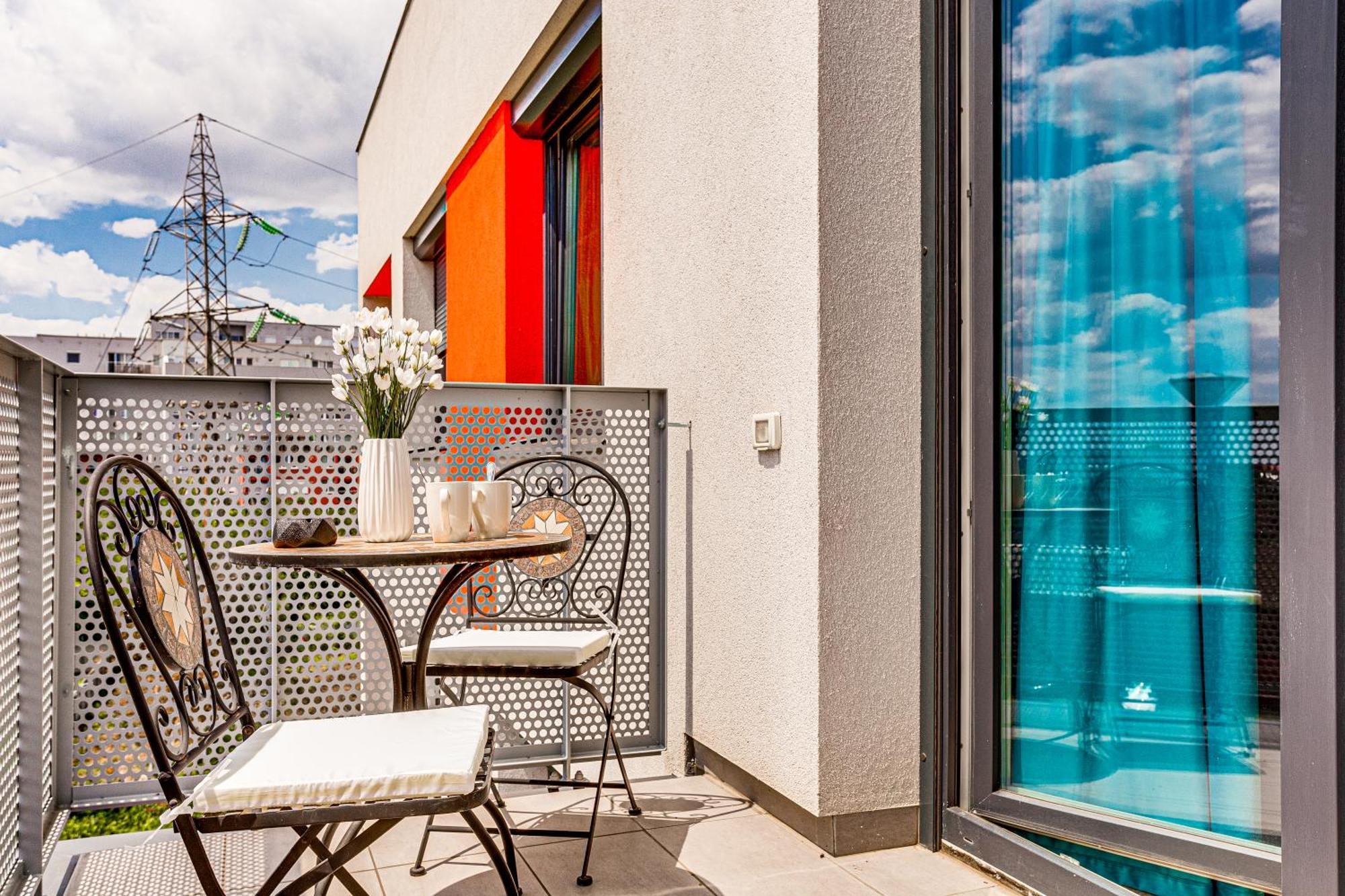 Ari Olive Apartment Near Atrium & Afi Mall Arad Buitenkant foto